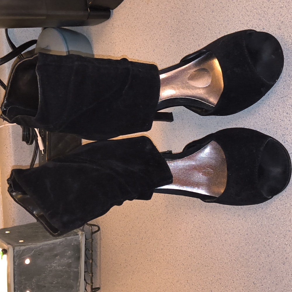 Charlotte Russe Brand Women's Velvet Black Open Toe Ankle Boots-Like New